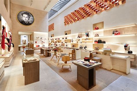 boutique louis vuitton|louis vuitton stores worldwide.